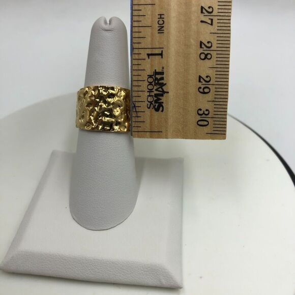 18K Gold Plated Women’s Textured Finger Ring | Open Back | Everyday Waterproof - Picture 10 of 10